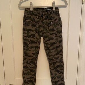 Blank NYC Camo Denim Jeans Size 24